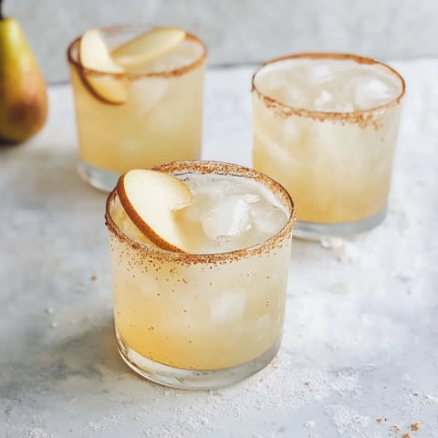 Pear Vanilla Gin Fizz